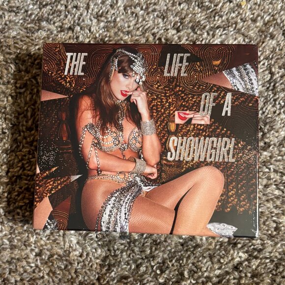 THE LIFE OF A SHOWGIRL: IT'S BEAUTIFUL EDITION LIMITED RELEASE DELUXE CD - Picture 1 of 1